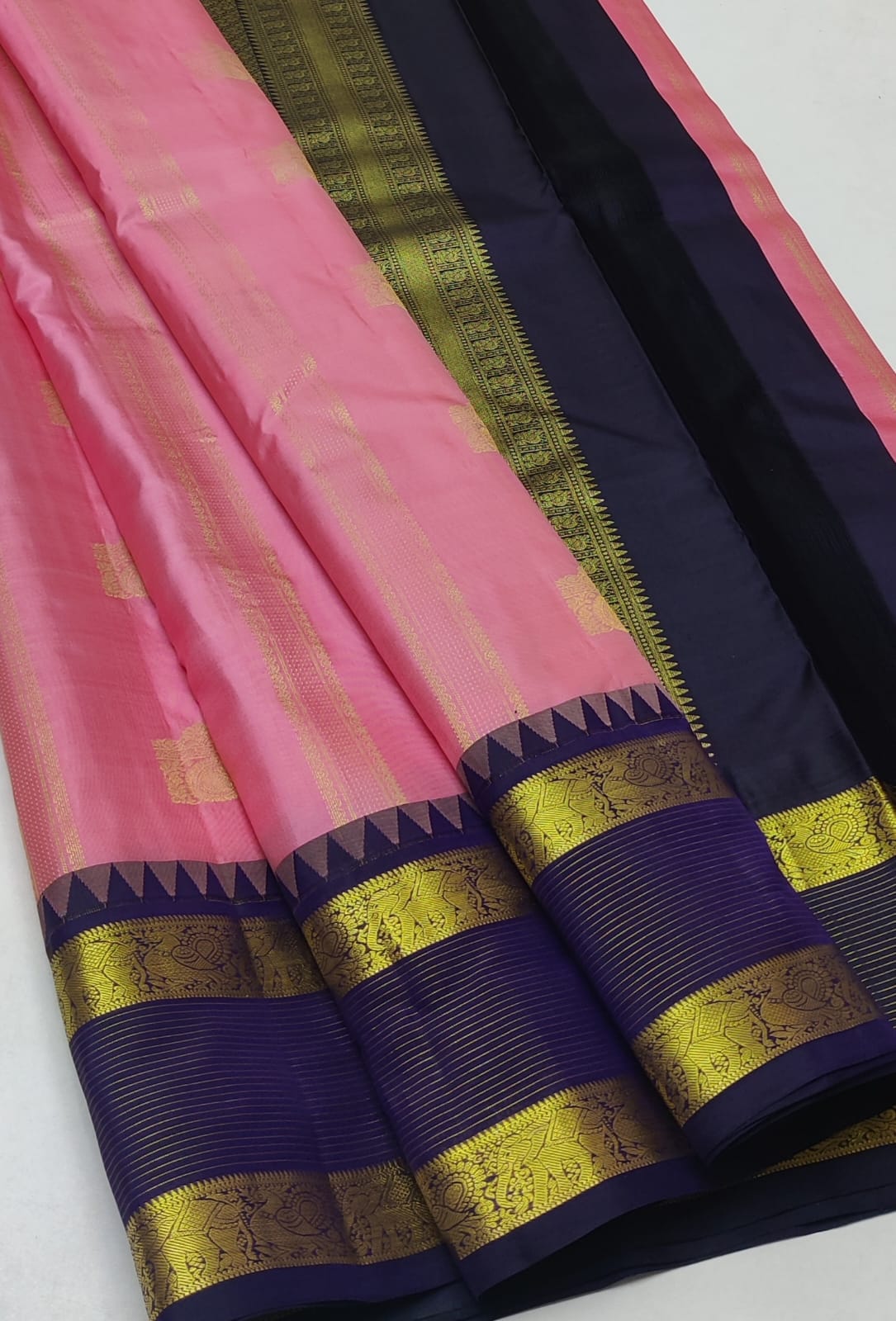 Handloom Silk Saree 1717
