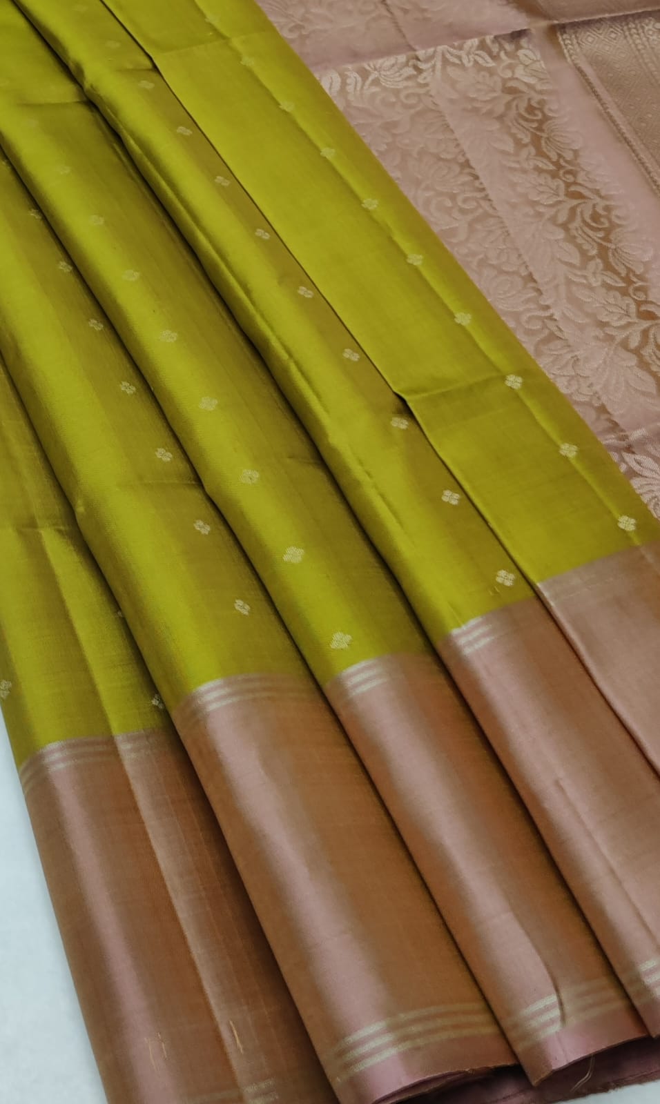 Handloom Silk Saree 444