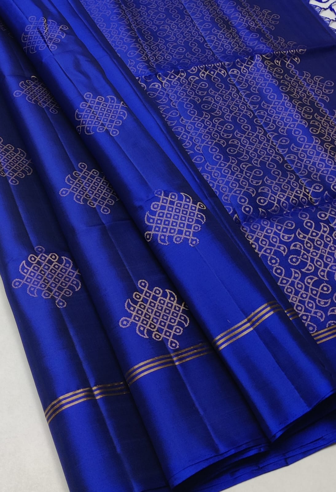 Handloom Silk Saree 660