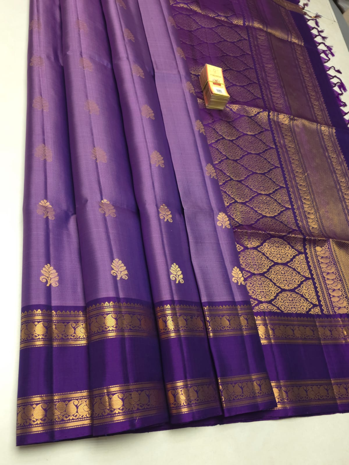 Handloom Silk Saree - Traditional Border - 1954