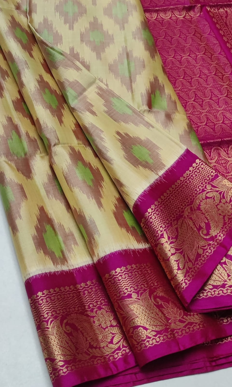 Handloom Pochampalli Silk Saree - 2025