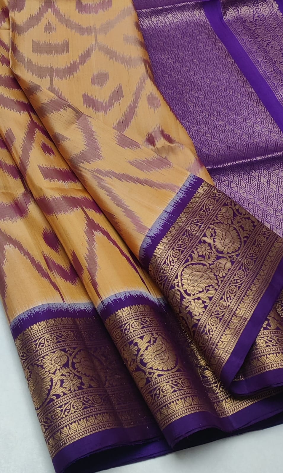 Handloom Pochampalli Silk Saree - 2023