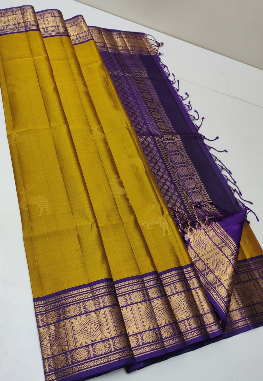 Handloom Silk Saree - Traditional Border - 1991