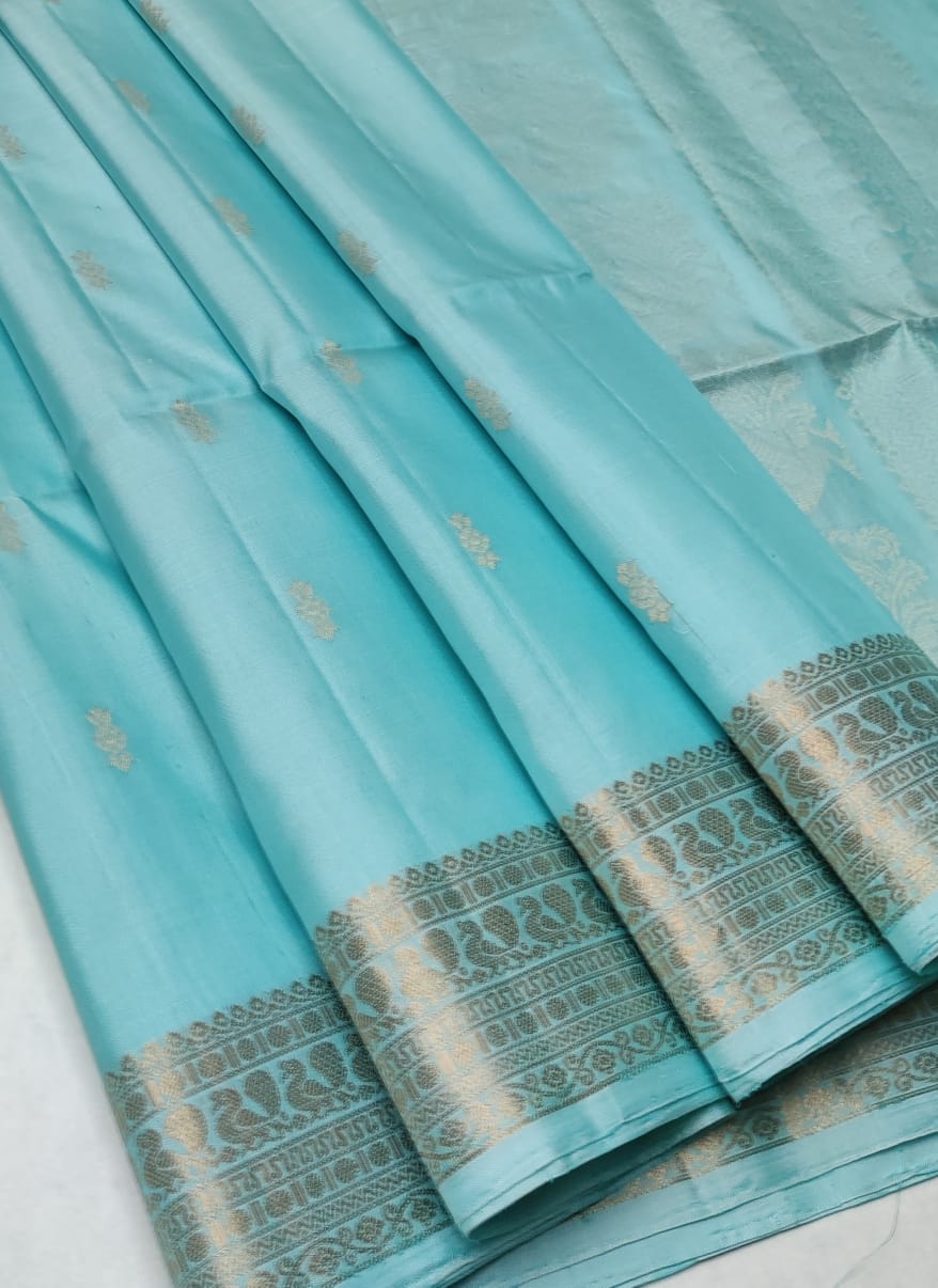 Handloom Silk Saree - Traditional Border - 1974