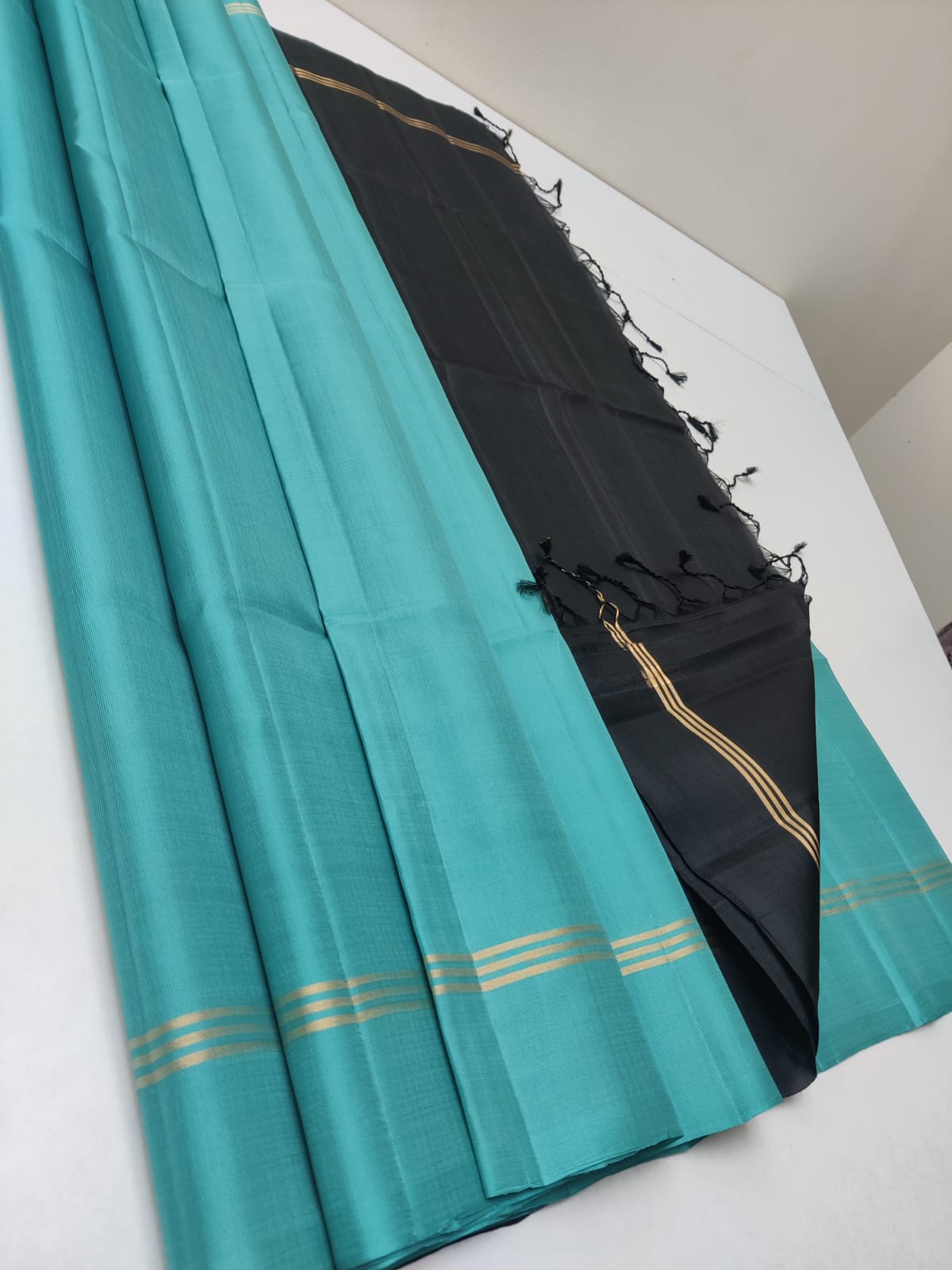 Handloom Silk Saree 1700