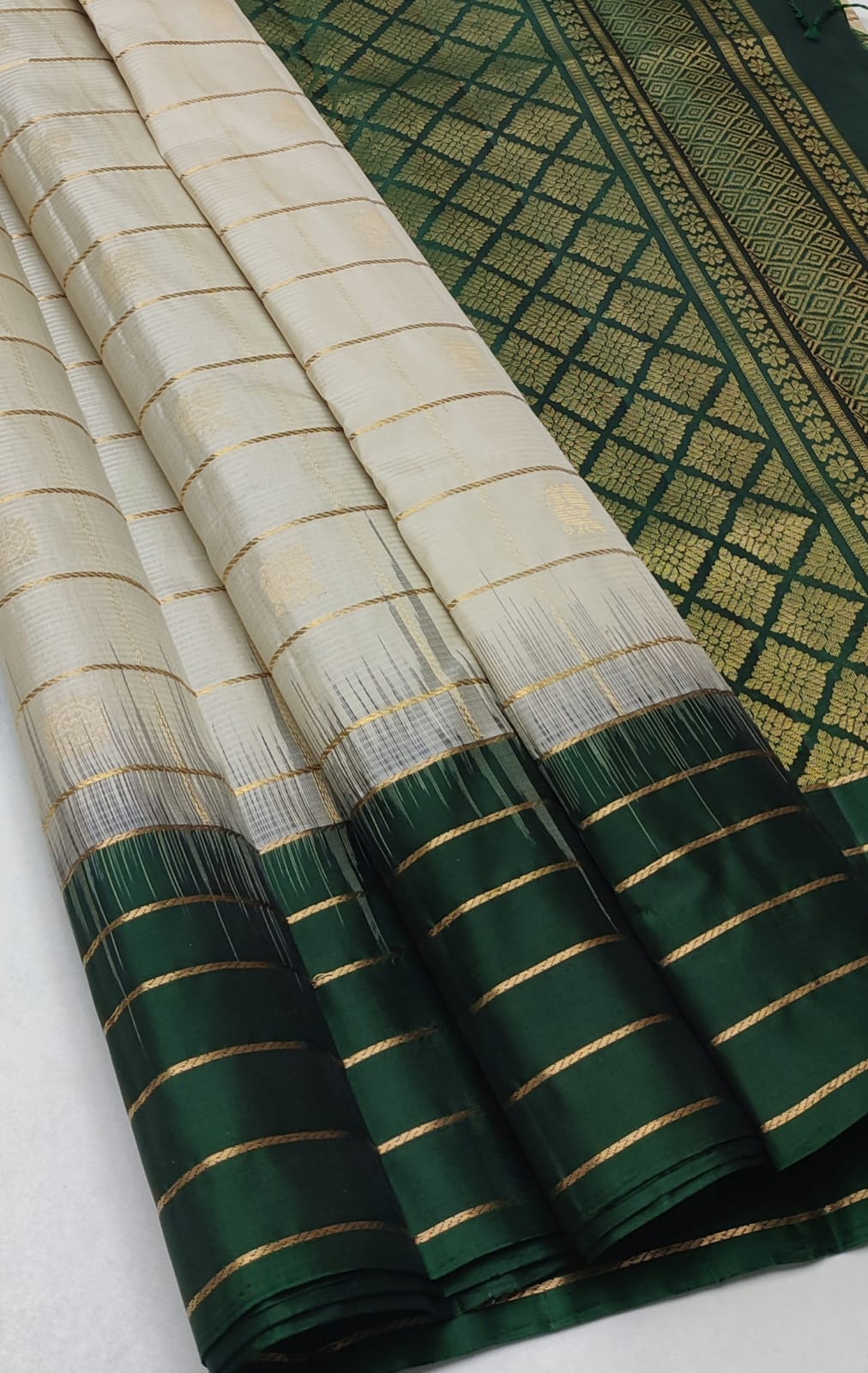 Handloom Silk Saree 817