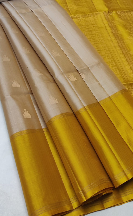 Handloom Silk Saree 390