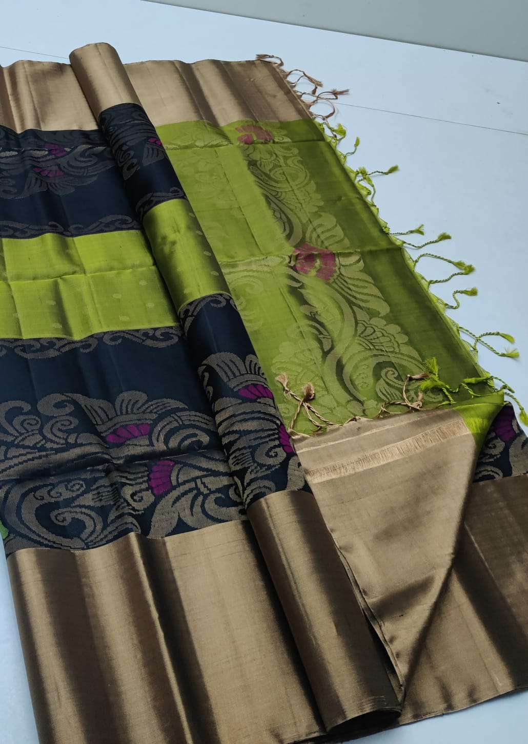 Handloom Silk Saree 1031