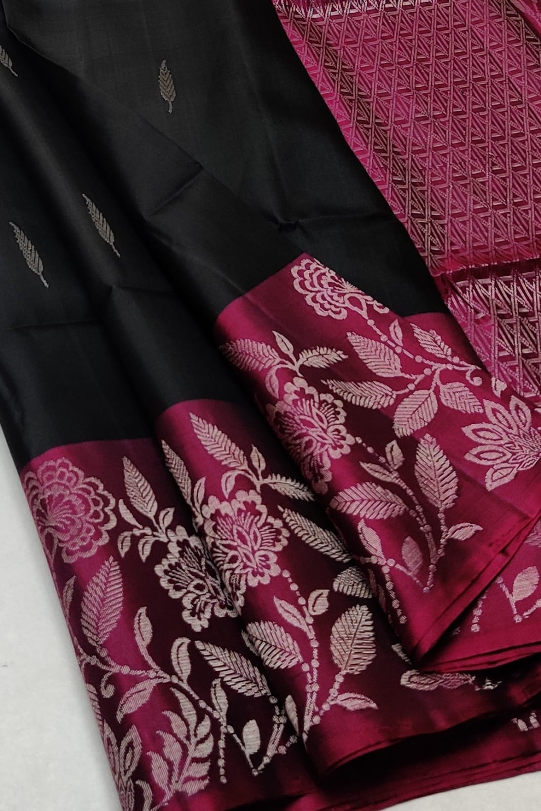 Handloom Silk Saree 1038