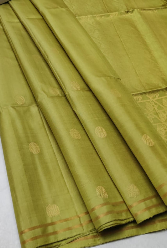 Handloom Silk Saree 700