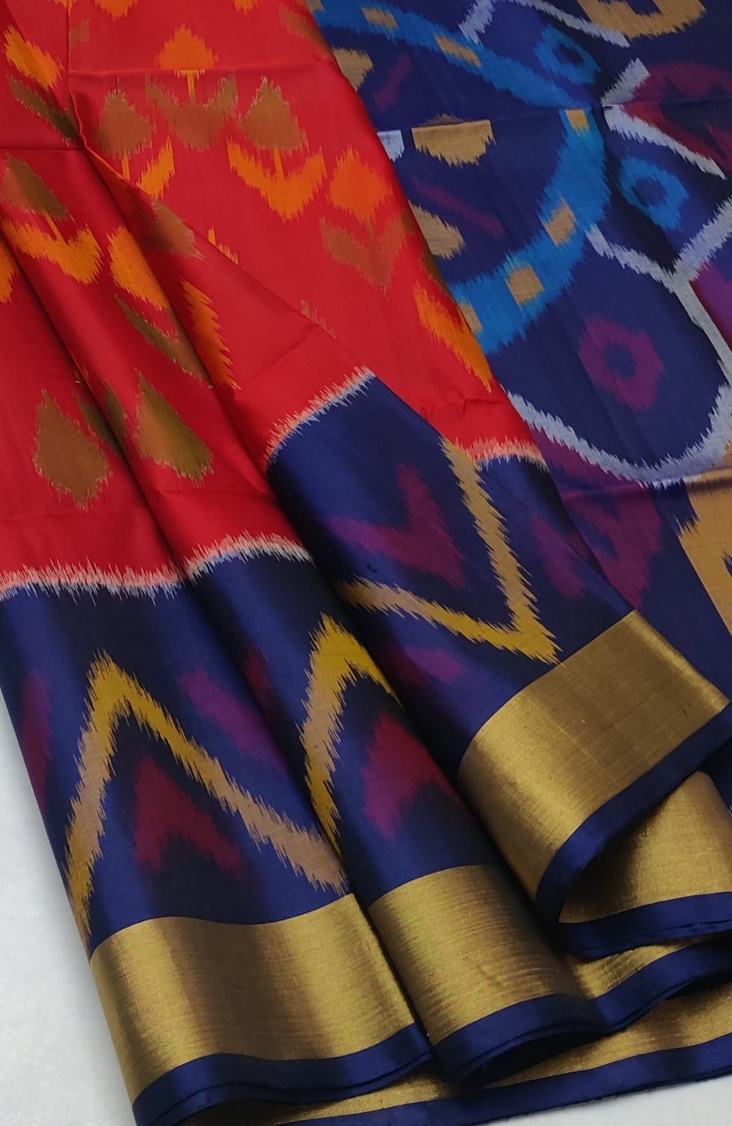 Handloom Pochampalli Silk Saree - 2008